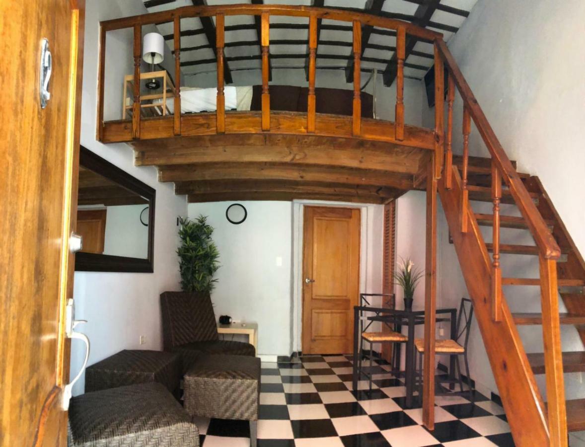 Pensión Casa Luna 2*